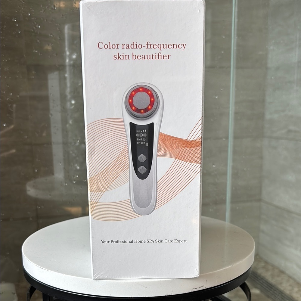 Color Radio-Frequency Skin Beautifier